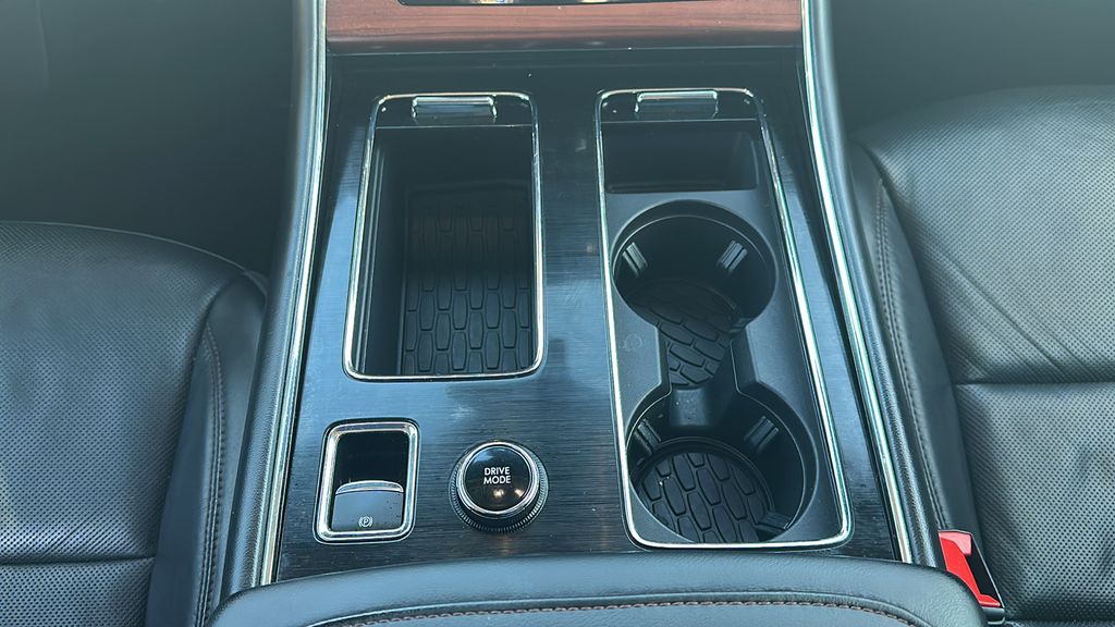 2023 Lincoln Aviator Reserve Silver at Gullo Toyota