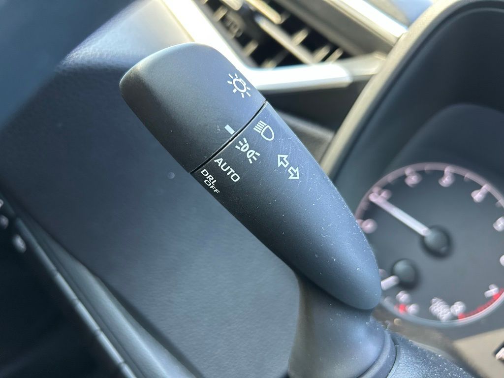 2024 Toyota Corolla LE 25