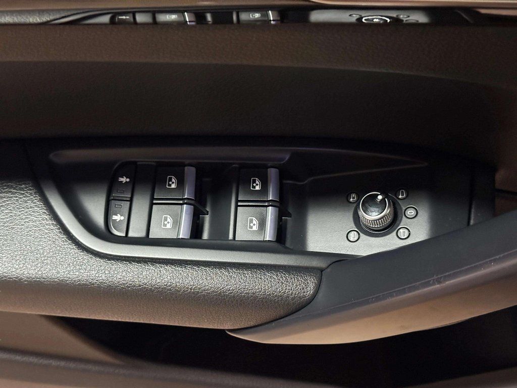 Used 2019 Moonlight Blue Metallic Audi 2.0T Premium image 9