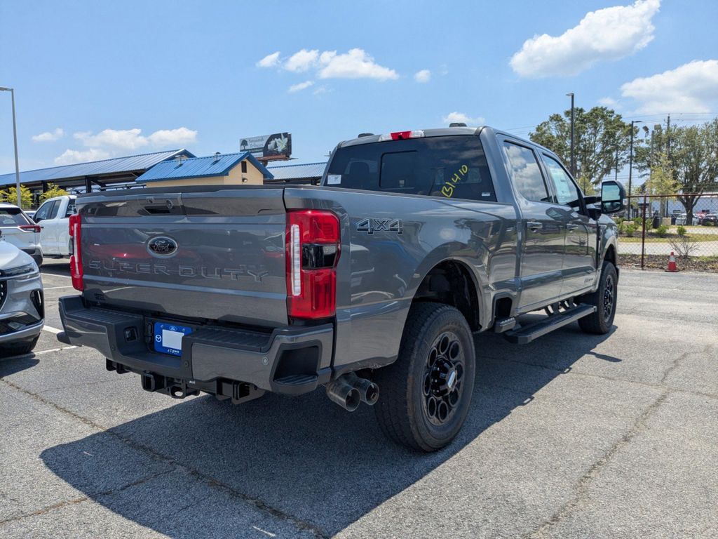 2025 Ford F-250 Super Duty Lariat