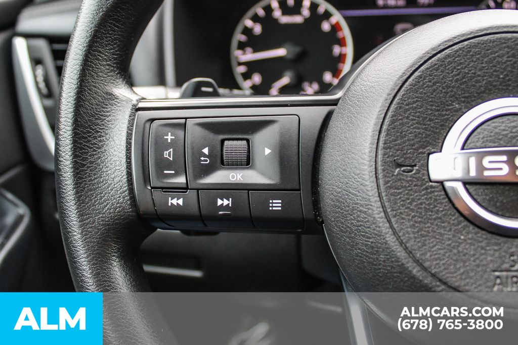 Used 2024 Silver Nissan S image 25