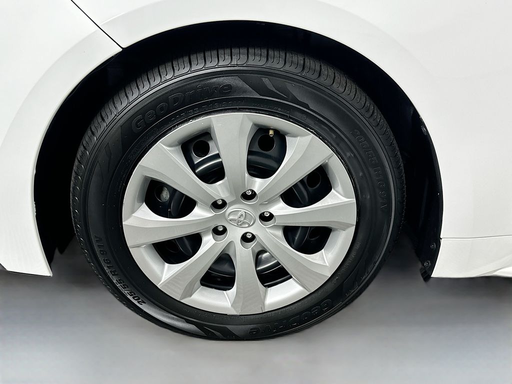 Thumbnail: 2024 Toyota Corolla - 30