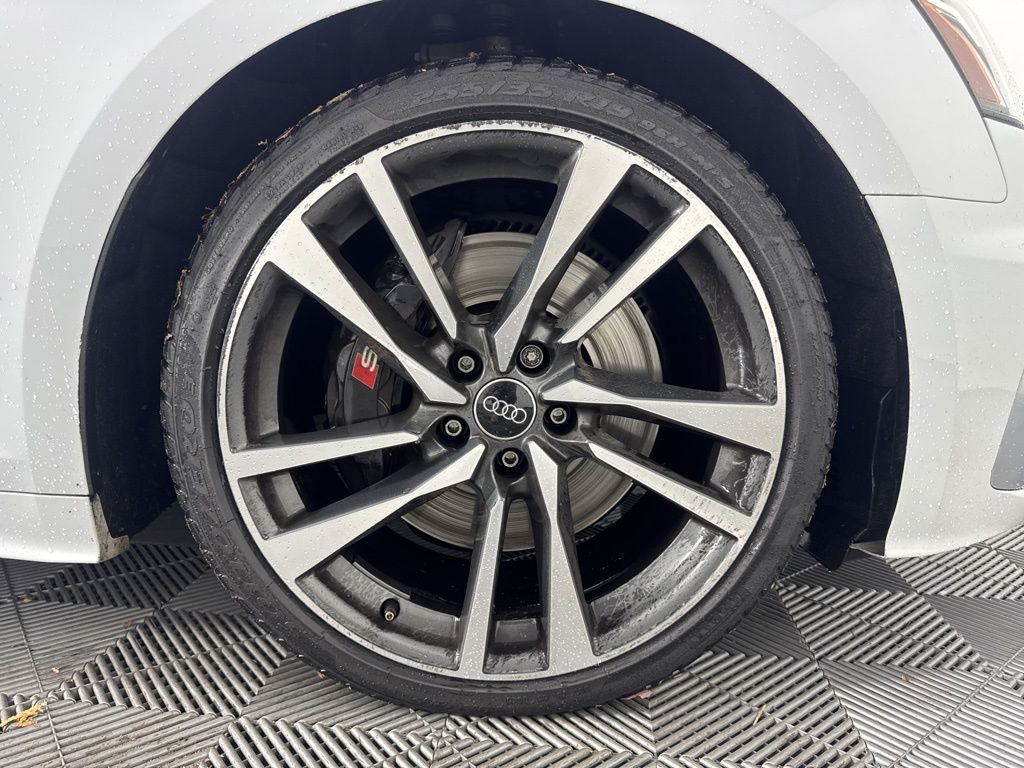 Thumbnail: 2022 Audi S5 - 12