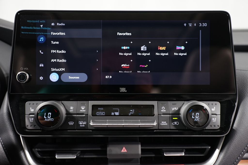 2025 Toyota Grand Highlander Limited 18