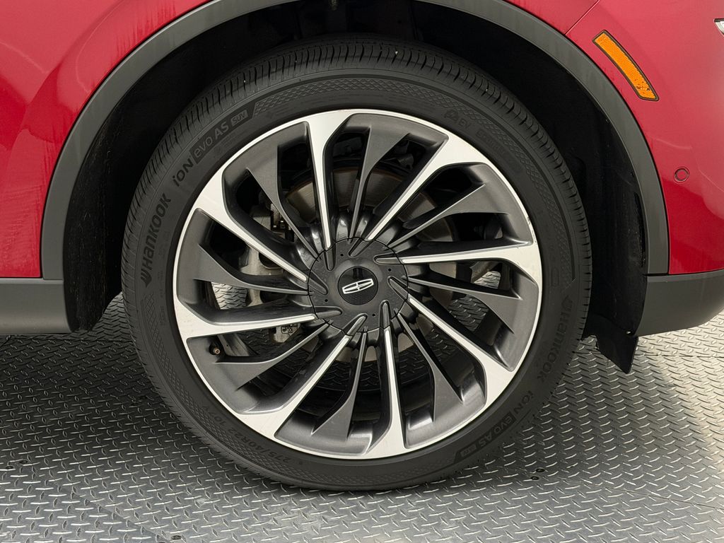 Thumbnail: 2021 Lincoln Aviator - 9