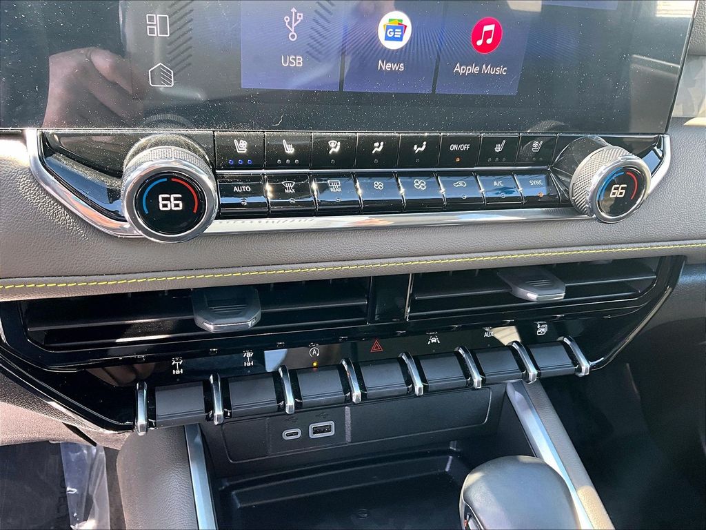 2026 Chevrolet Colorado — photo 26