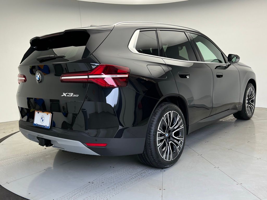 Thumbnail: 2026 BMW X3 - 3