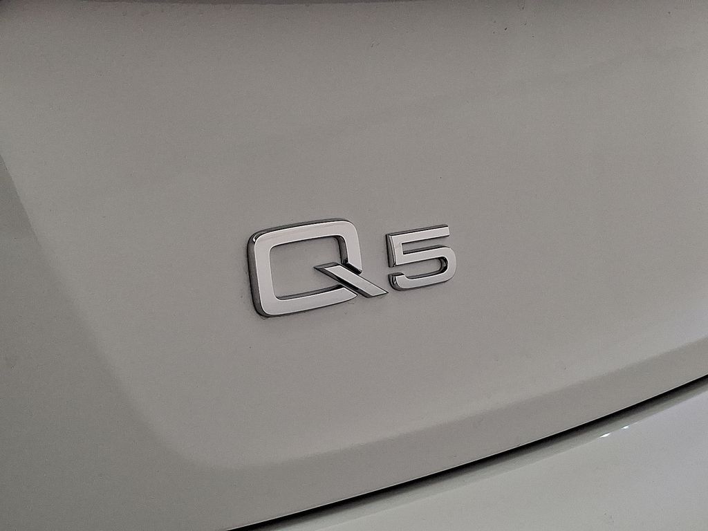 2025 Audi Q5  16