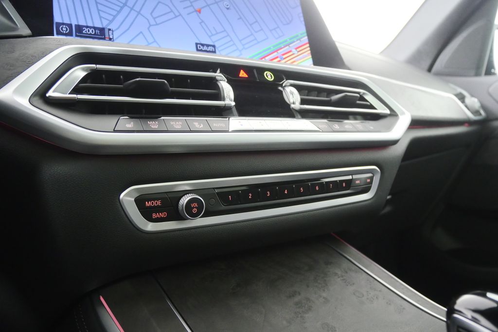 Thumbnail: 2022 BMW X5 - 24