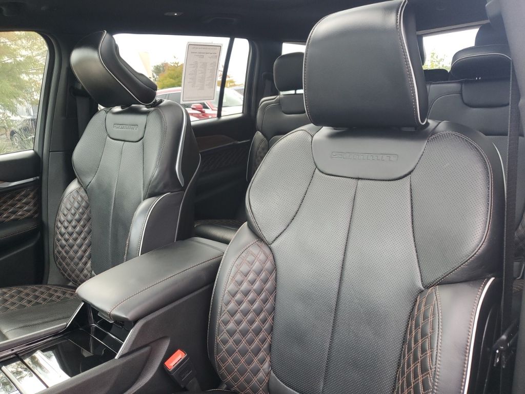 Used Car 2024 Jeep Grand Cherokee L  Summit For Sale Under $50,000 In Austin, Texas