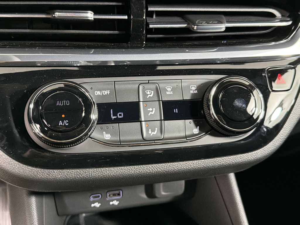 new 2026 Buick Envista car, priced at $31,120