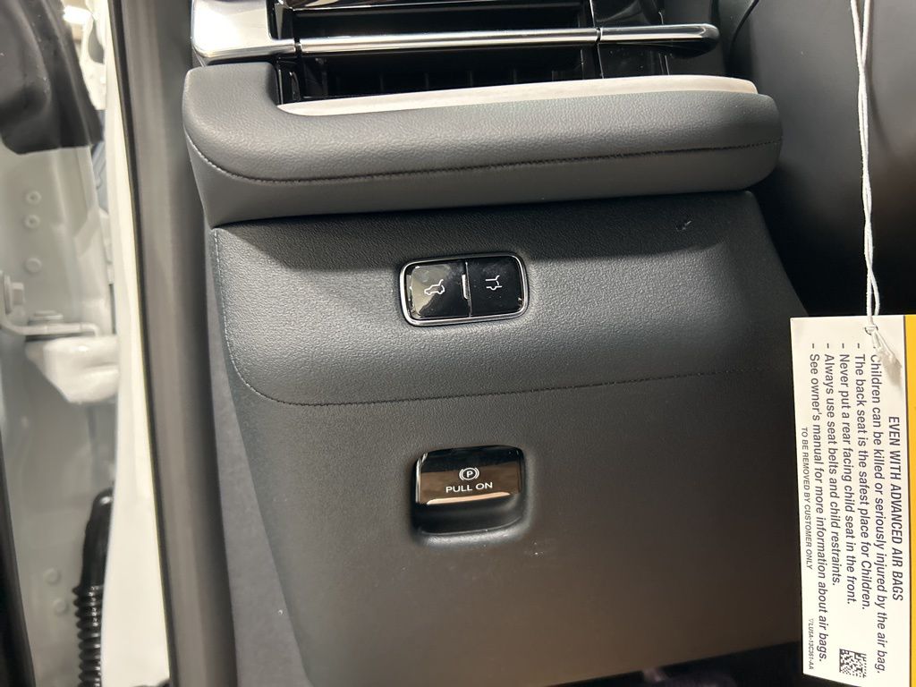 new 2026 Lincoln Navigator L car, priced at $109,230