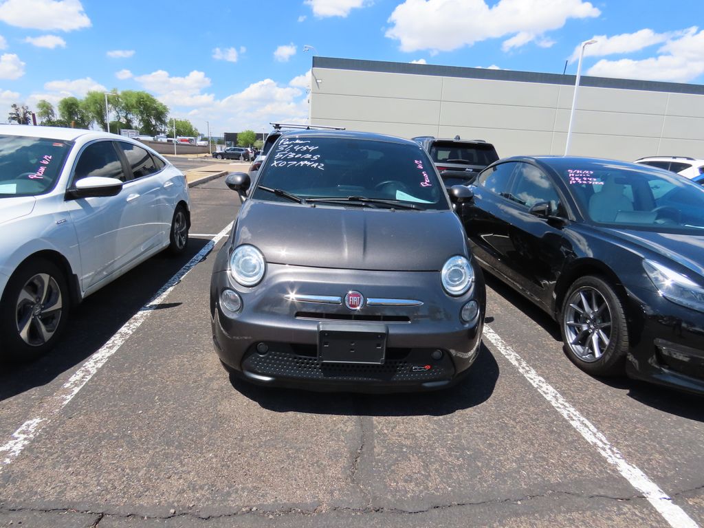 2016 Fiat 500e  2