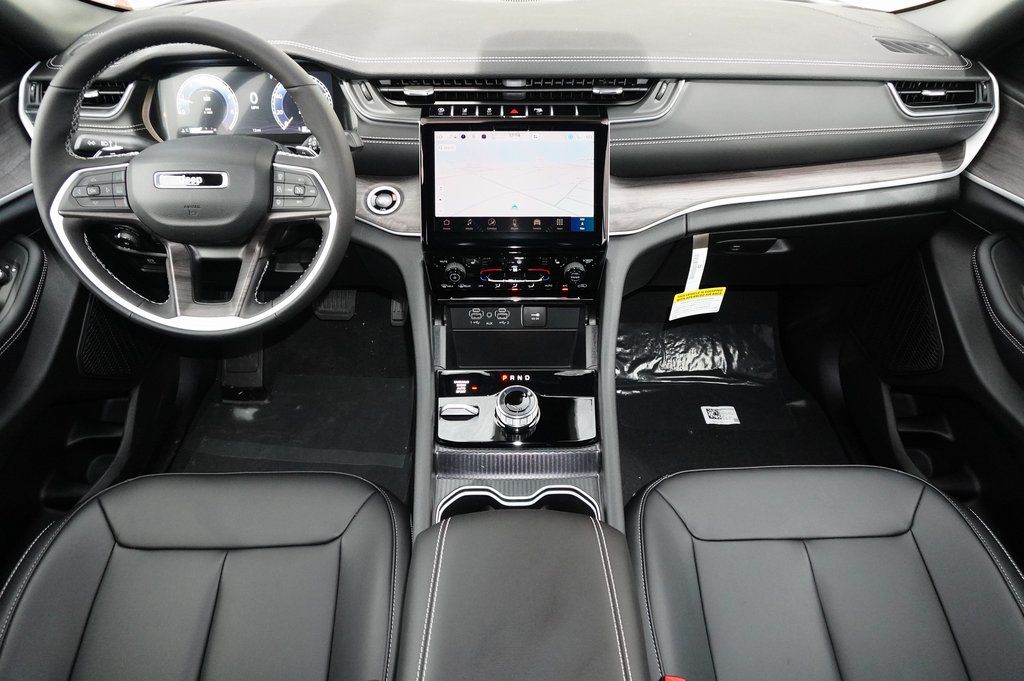 New Car 2025 Jeep Grand Cherokee  Limited For Sale Under $50,000 In Weatherford, Texas