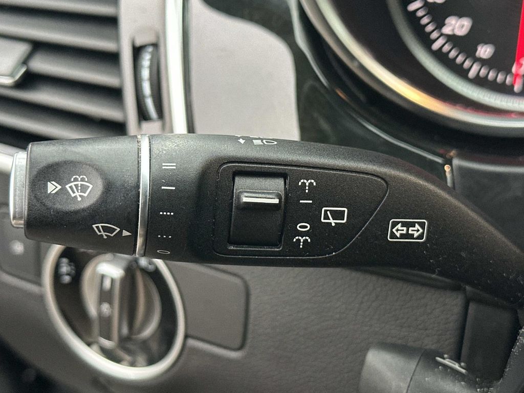 Thumbnail: 2018 Mercedes-Benz GLE - 26