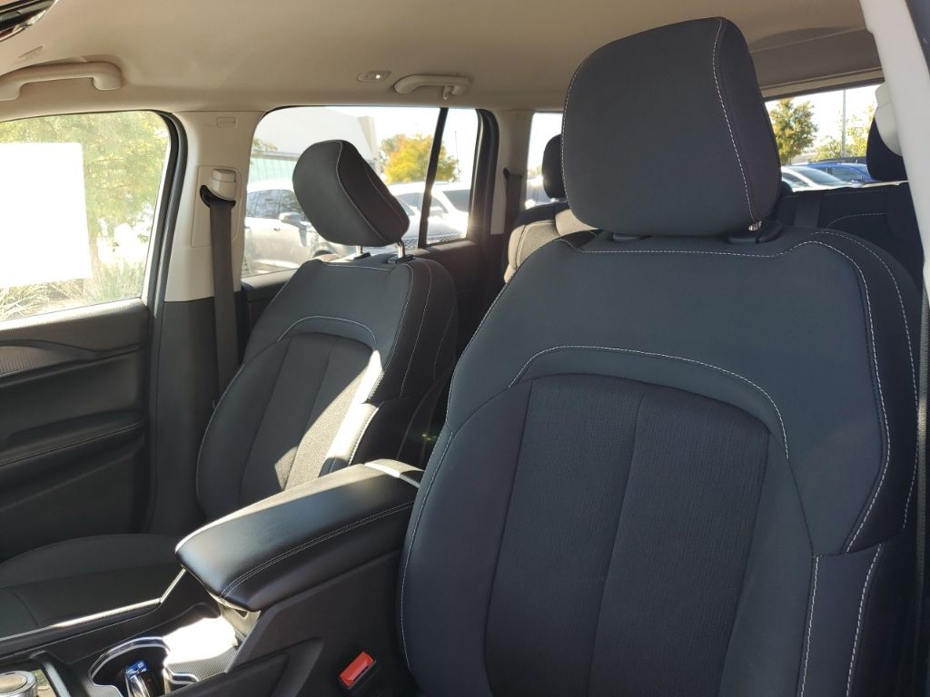 Used Car 2024 Jeep Grand Cherokee  Laredo For Sale Under $25,000 In Austin, Texas