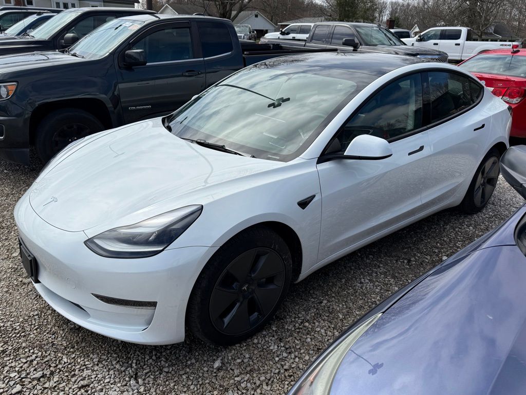 2023 Tesla Model 3 RWD