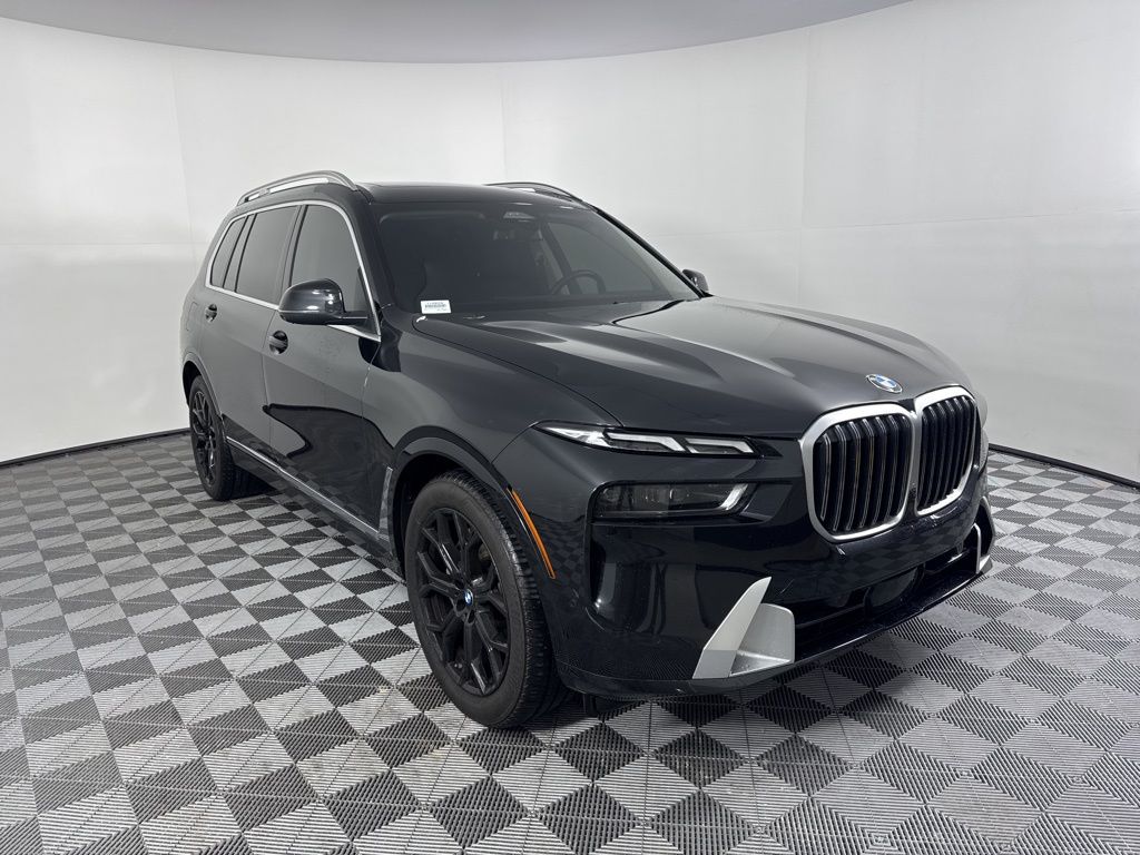 Thumbnail: 2024 BMW X7 - 3