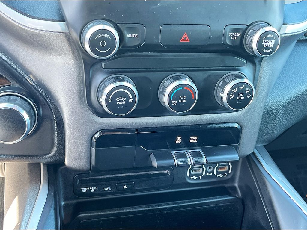 Used 2019 Red Ram Big Horn/Lone Star image 16