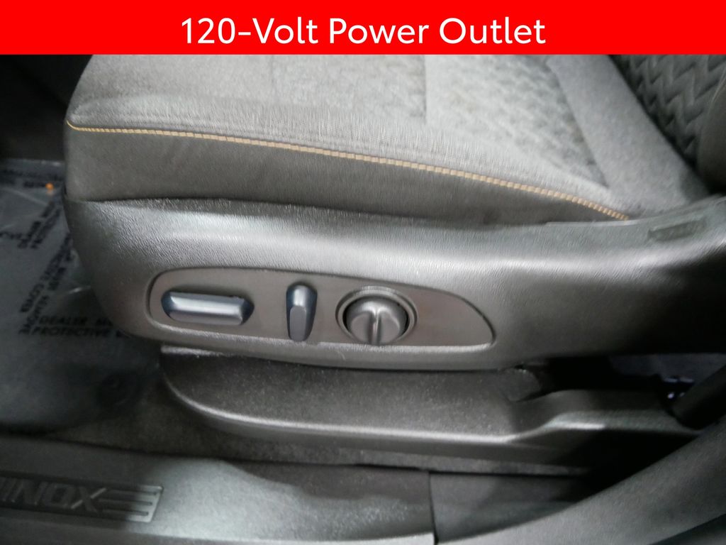 2024 Chevrolet Equinox LT - Photo 15