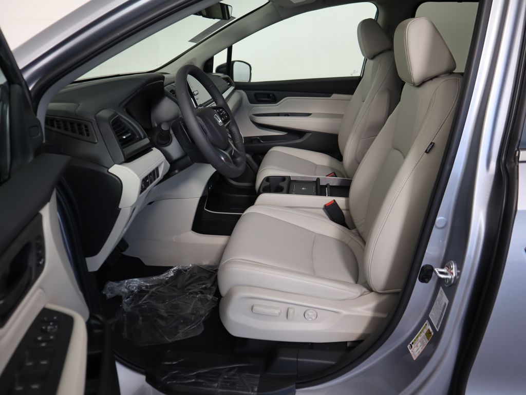 Thumbnail: 2026 Honda Odyssey - 19