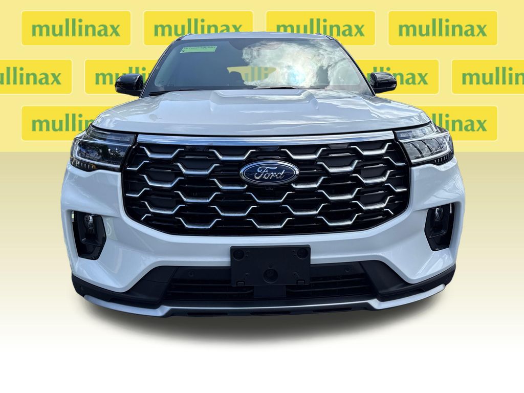 New 2026 White Ford Platinum image 12