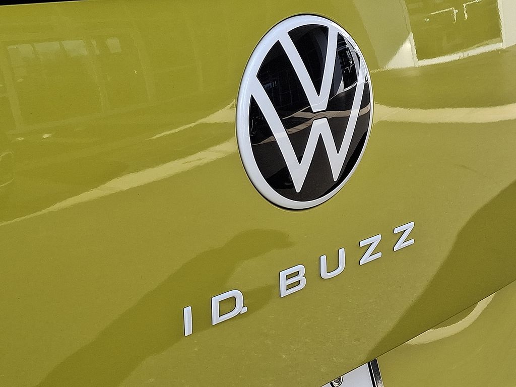 Thumbnail: 2025 Volkswagen ID.Buzz - 28