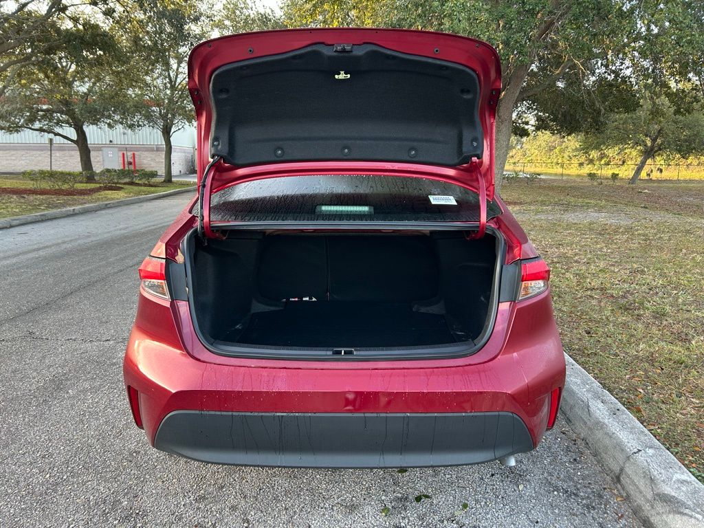 Thumbnail: 2024 Toyota Corolla - 10