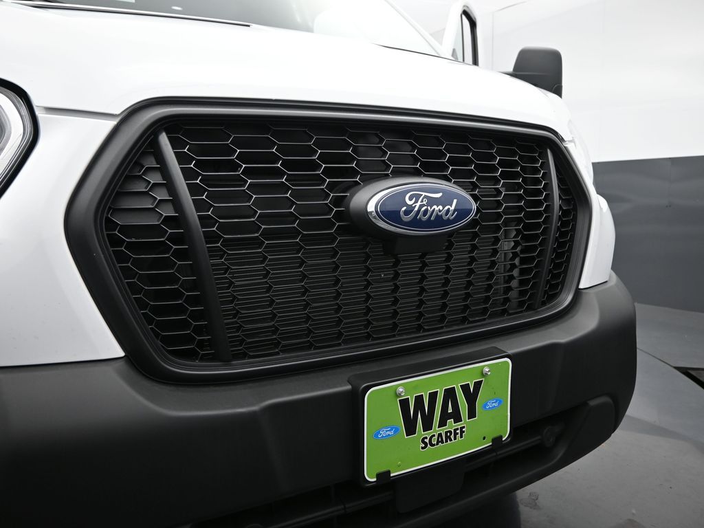 2025 Ford Transit 250