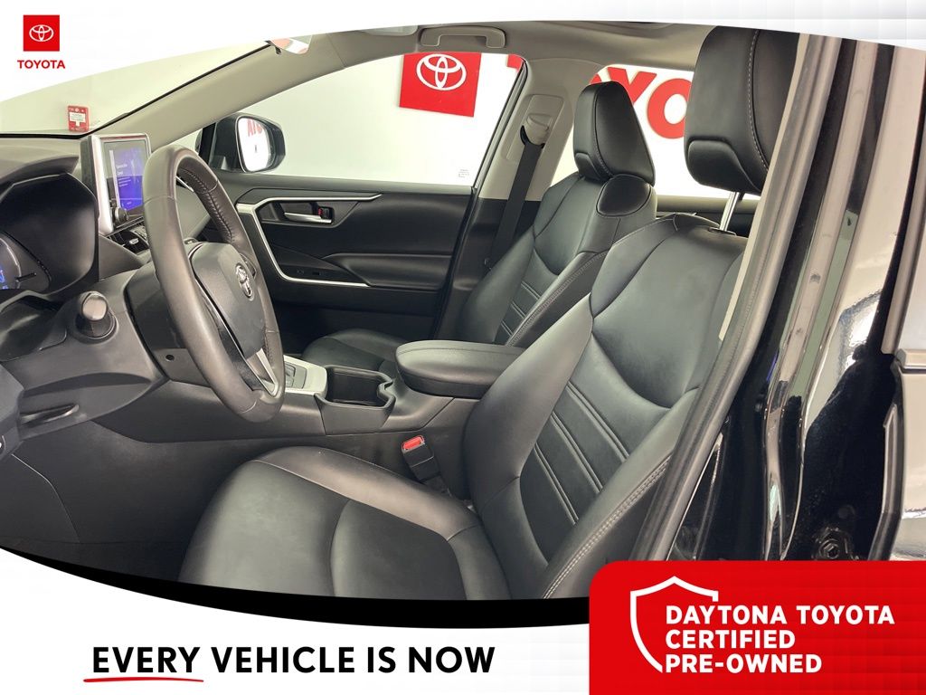 2023 Toyota RAV4 XLE Premium - Photo 19