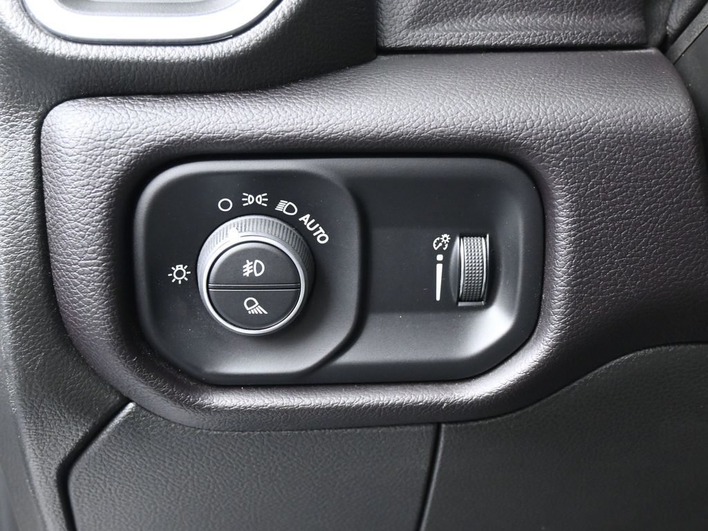 Used 2024 Bright White Clearcoat Ram Big Horn image 17