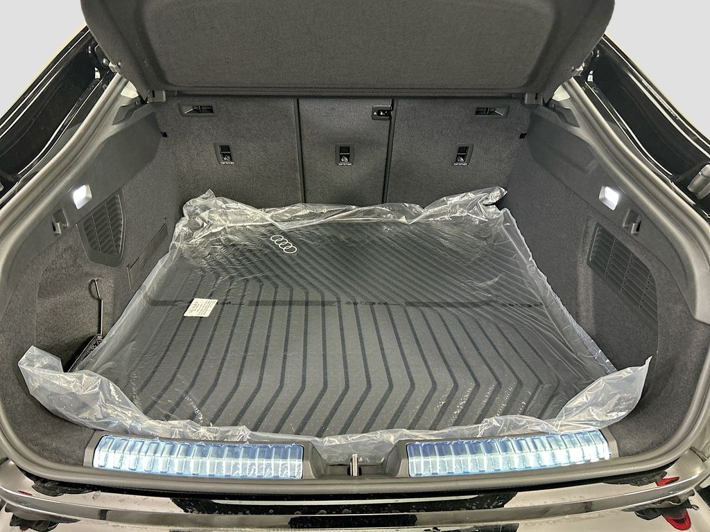 Thumbnail: 2025 Audi A5 - 27