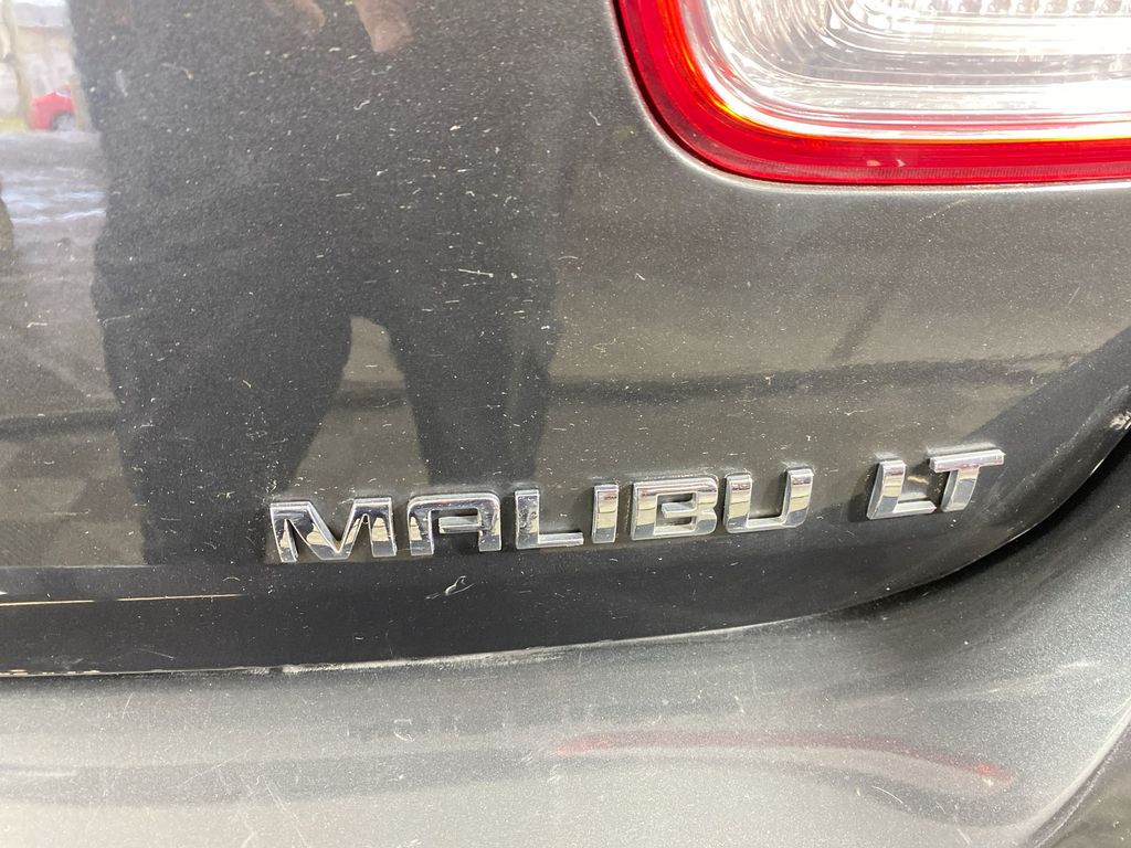 2015 Chevrolet Malibu LT 30