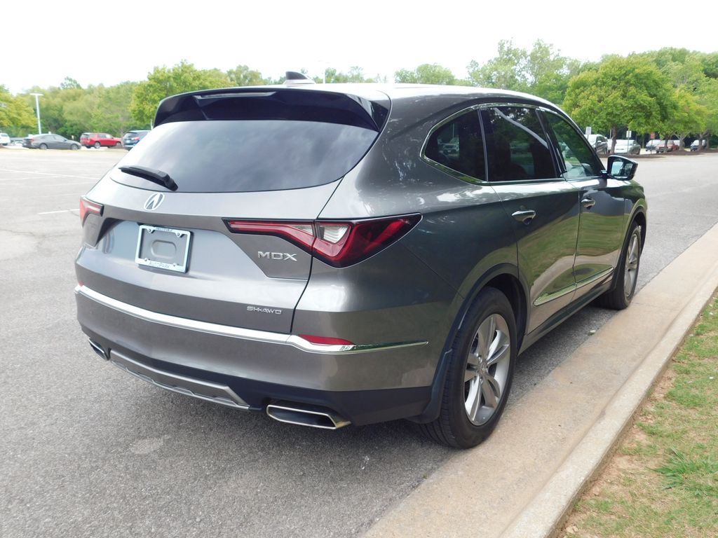 Thumbnail: 2025 Acura MDX - 4