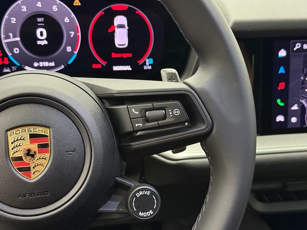 Thumbnail: 2024 Porsche Cayenne - 14