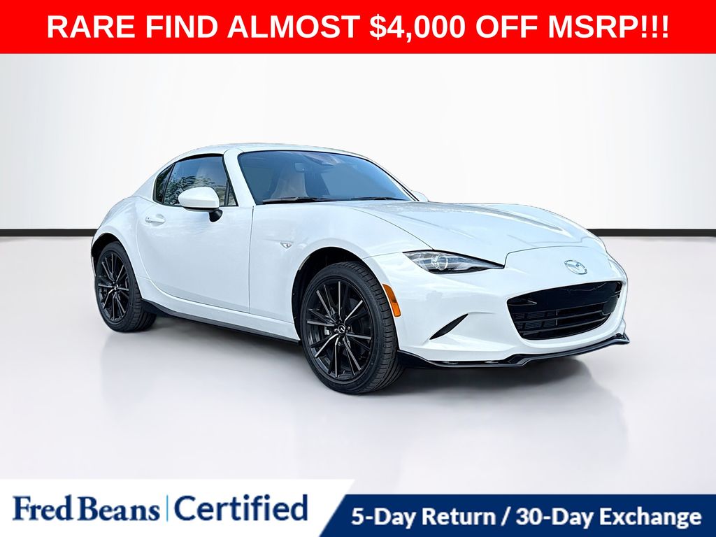 Snowflake White Pearl Mica 2026 Mazda MX-5 Miata Convertible Rear-Wheel Drive 6-Speed Automatic