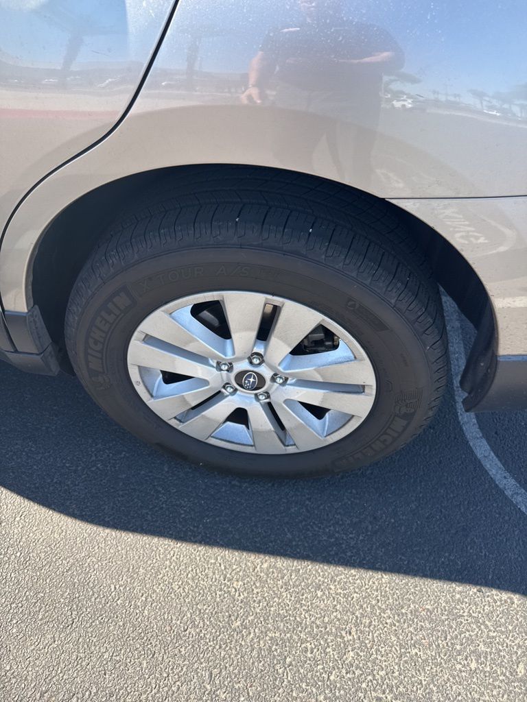 2015 Subaru Outback Premium 6