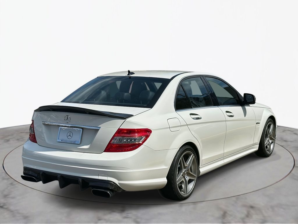 2009 Mercedes-Benz C-Class AMG C 63 4
