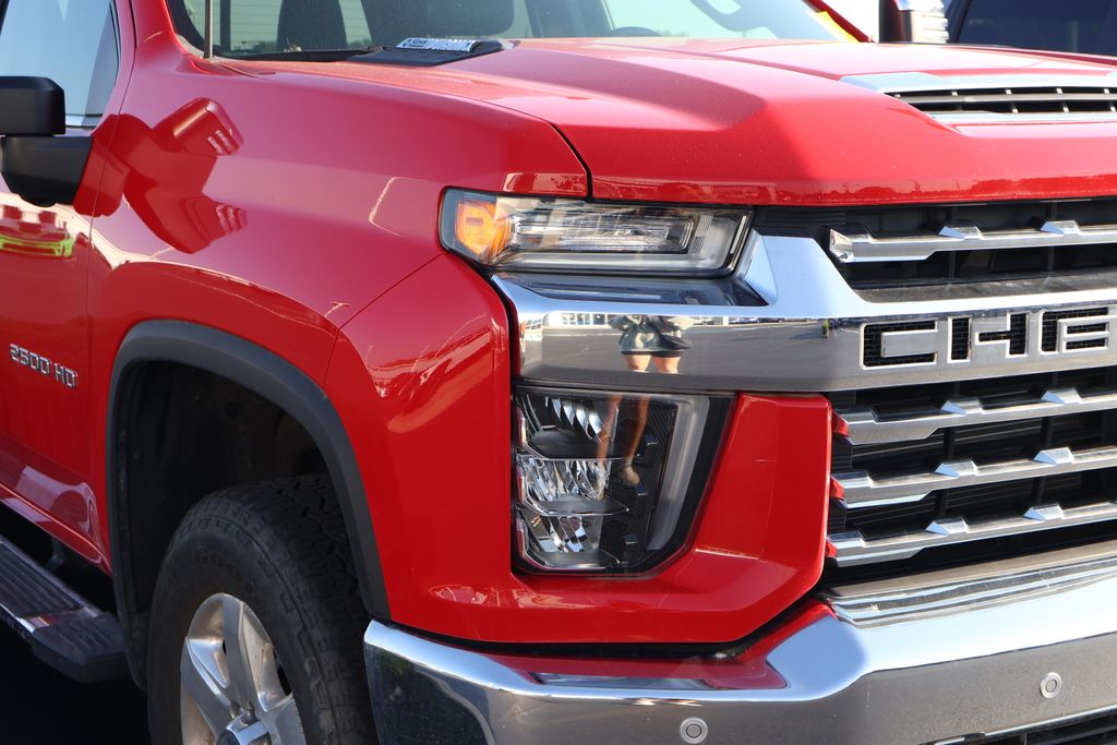 Thumbnail: 2023 Chevrolet Silverado 2500 - 4