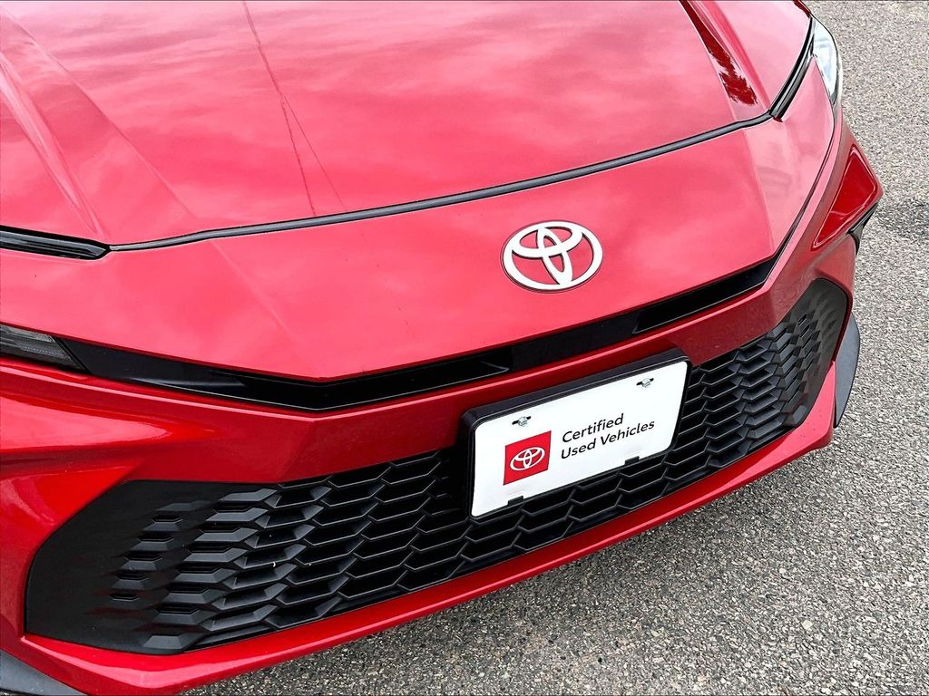 2025 Toyota Camry — photo 30