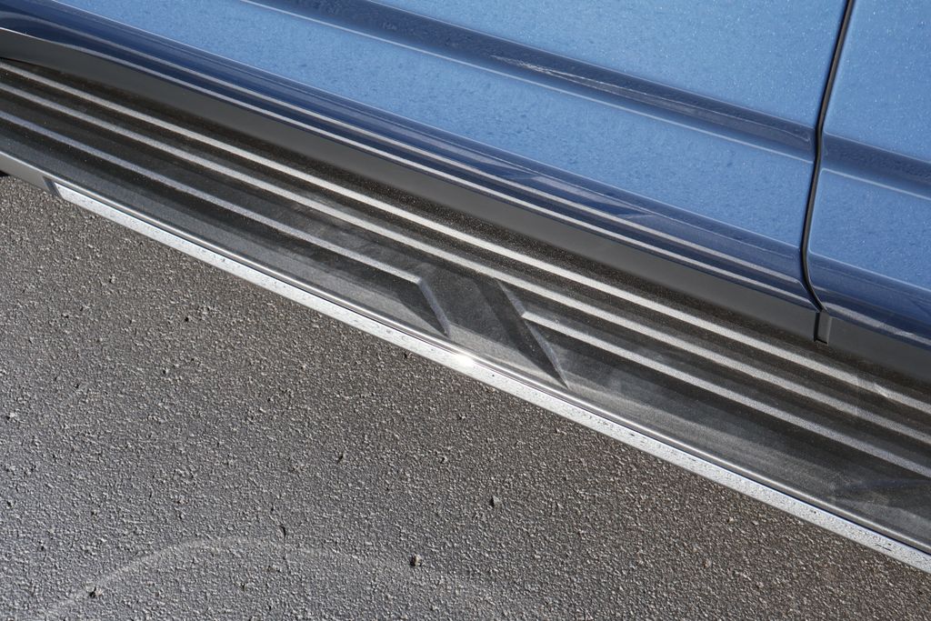 Thumbnail: 2025 Chevrolet Suburban - 13