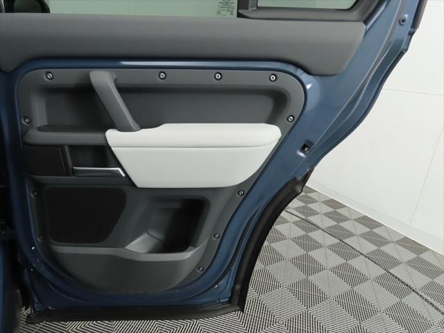 Thumbnail: 2026 Land Rover Defender - 27