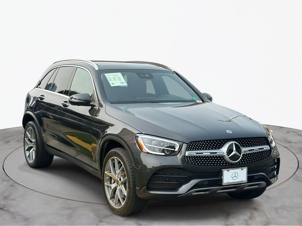 2022 Mercedes-Benz GLC 300 3