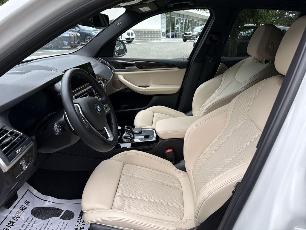 Thumbnail: 2023 BMW X3 - 11