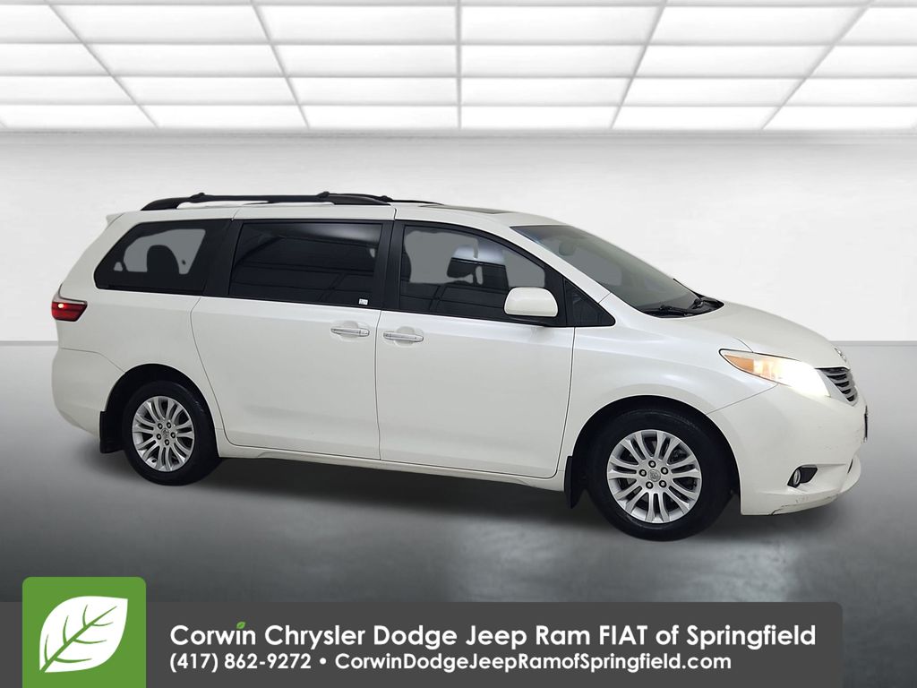2016 Toyota Sienna