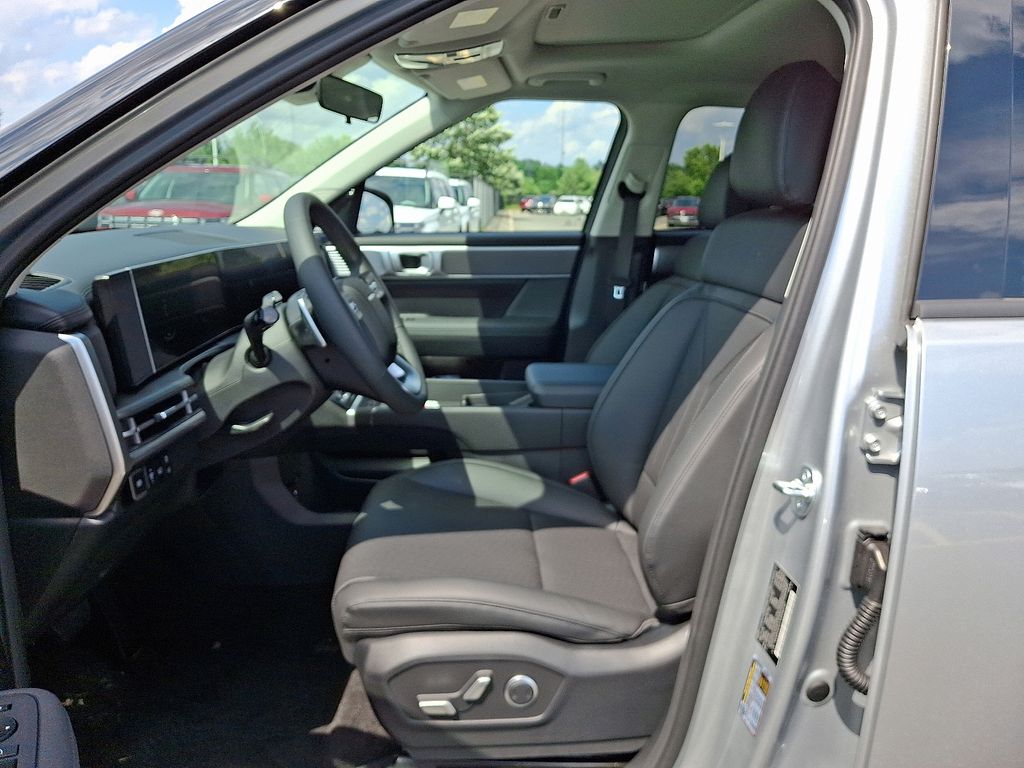 Thumbnail: 2025 Hyundai Santa Fe - 6