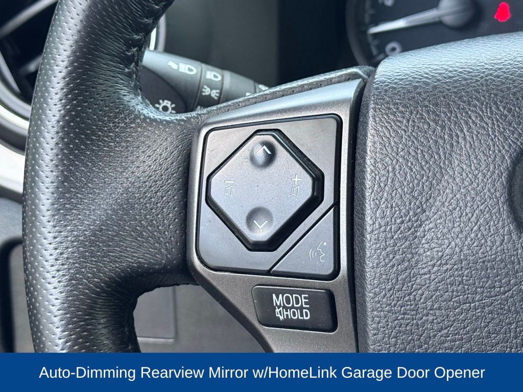 2022 Toyota Tacoma SR V6