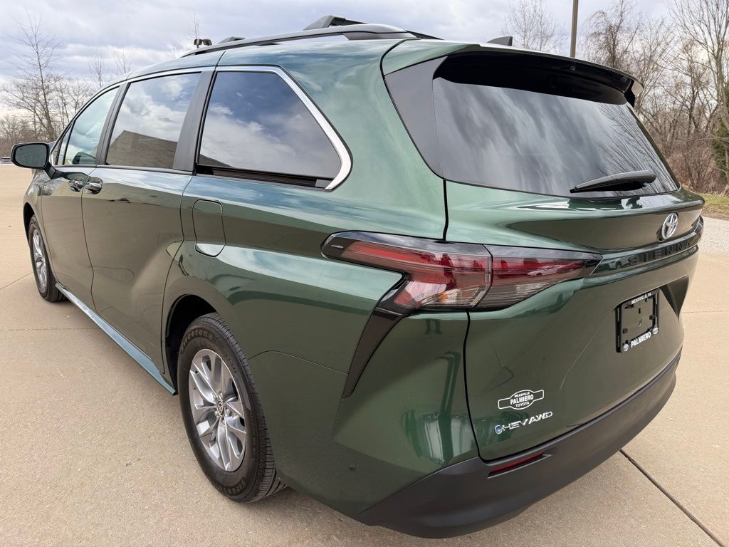 used 2025 Toyota Sienna car, priced at $41,903