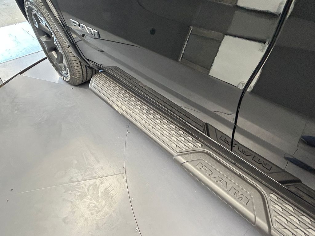 New 2026 Diamond Black Crystal Pearlcoat Ram Big Horn/Lone Star image 28