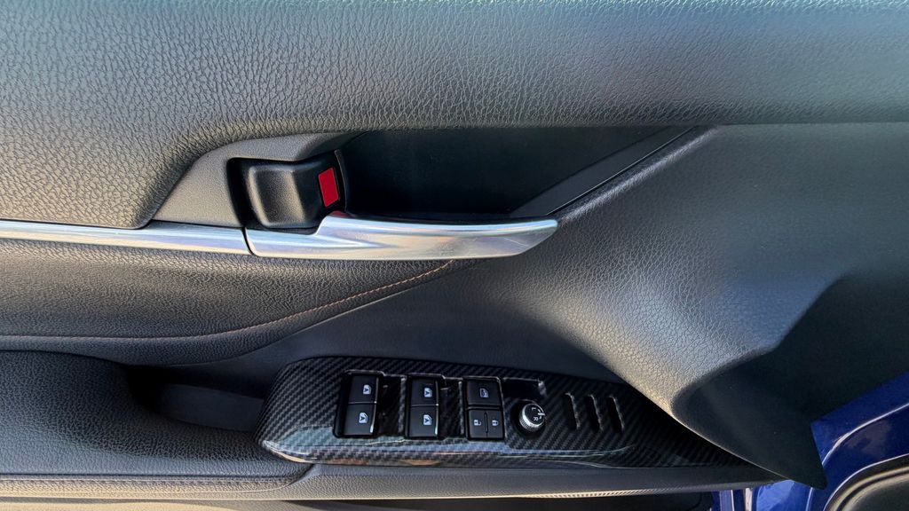2018 Toyota Camry XLE - Photo 22